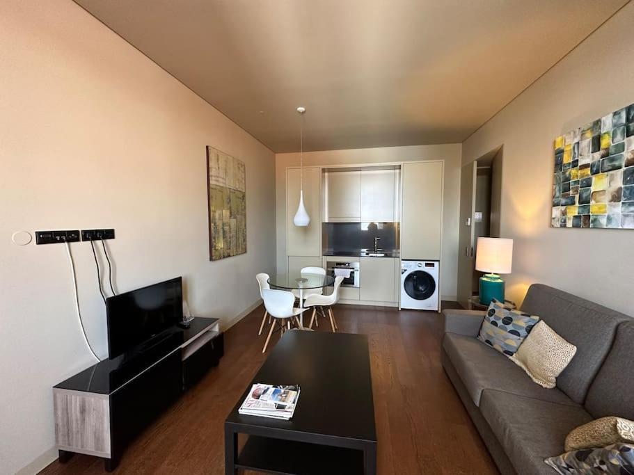 Home Nearby Timeout Lisbon Luaran gambar